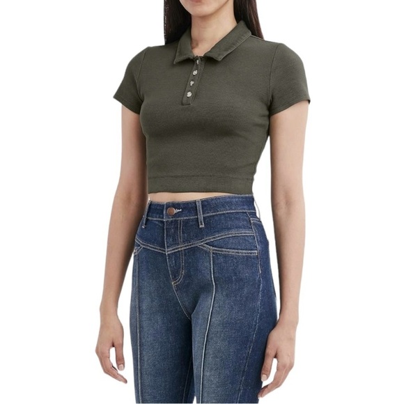 BCBGeneration Tops - BCBGeneration womans cropped knit polo